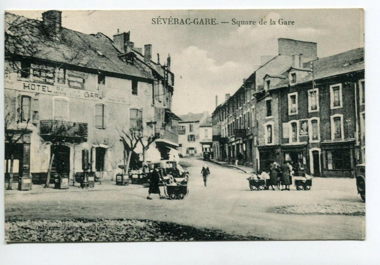 Hotel De La Gare Sévérac-le-Château Eksteriør bilde